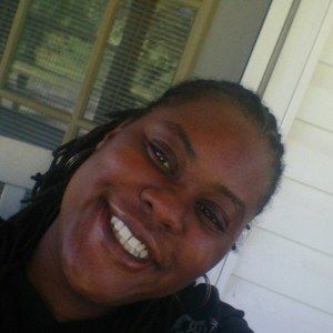 Meet your Posher, Shana